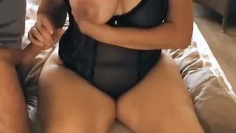 cougar getting pounding inside the sleepingroom