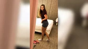 Jenifer Jane on the Holiday