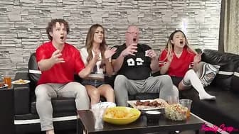 Crazy Sexy Sunday With My Swap Family - S2:E5