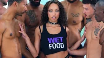 Alexis Taes Wet Eight Cocks Blowbang