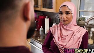 Arab girlfriend finally dicked with xmas