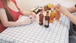 Baraha at Inuman Nauwi sa Kantutan - Pinay Kinantot ng Barkada Habang Nagiinuman