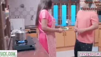 Indian sexy Bhabhi ko Dewar ne kitchen mai aakela dekha Chudai kari