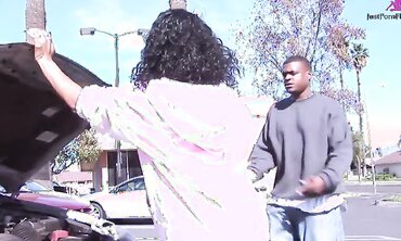Keira Is A Horny Hood Girl With A Taste For Jizz