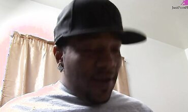 Angelica Sweet Gets Her Pussy Tapped By A Black Guy Again