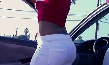 Holly Mae Holmes Gets Her Pussy Tapped By A Black Guy Again