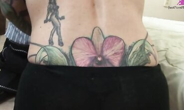 Hayden Field Gets Her Pussy Tapped By A Black Guy Again