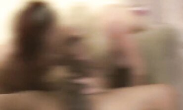 Tara Lynn Foxx Has Her Head Game On Lockdown
