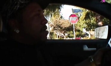 Kinzy Jo Gets The Dick Bareback