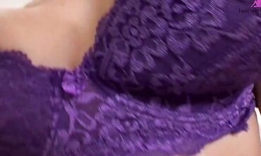 Tattooed MilfKelli Staxxx Gets Pussy Stuffed With Black Cock and Enjoys Cum In Her Mouth