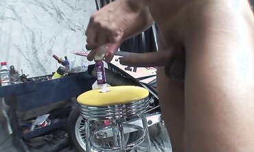 Italian T-Girl Cougar Sara Gets Caught In Fishnets And Culo Nailed By Big Black Cock