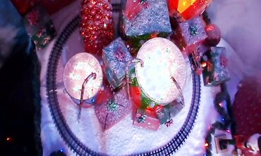 Daphne Rosen Gets Her Santa Elf Culo Pulverized