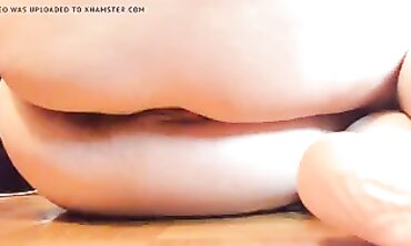 Peeing Chubby Girl - Piss Play with Curvy Teen in Bathroom
