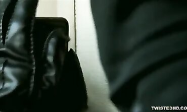 Hot MILF Gives Sensual Blowjob & Rides Big Dick Until He Explodes In Her Pussy