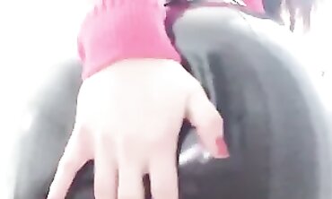 Princess Milf in Smokestease - Cameltoe Protection Leggings Fetish