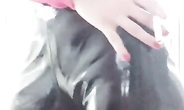 Princess Milf in Smokestease - Cameltoe Protection Leggings Fetish