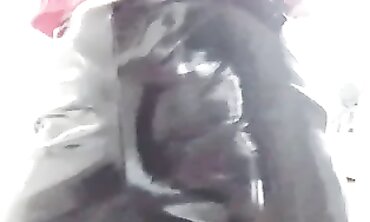Princess Milf in Smokestease - Cameltoe Protection Leggings Fetish