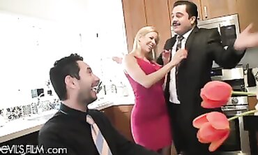 Passionate Roleplay - Cheating Housewife Surprises Her Hubby With A Sexual Adventure