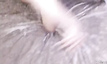 Teenage Delivery Girl Gives Surprise Blowjob to Her Older Customer
