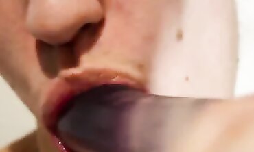 Hot MILF Gives Blowjob to Her Playthng - POV with Spitting & Facial