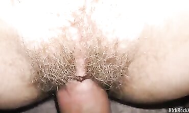 Gf with a wooly vagina screwed the delivery guy