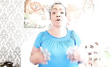Nigerian COUGAR flashes how to jacks and milk her humungous