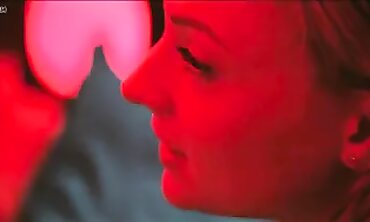 Sophie Turner's Intense Workout Routine - Fitness Guru Helps You Get In Shape