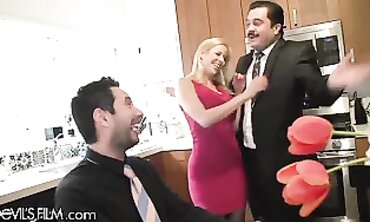 Alexis Fawxs' Hot Office Affair - POV Blowjob & Creampie