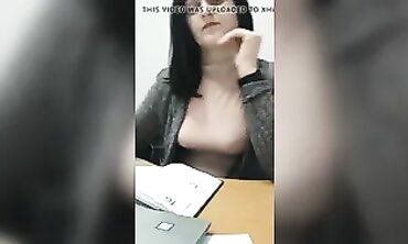 Vikki33vikki Stuffs Her Bra in the Office