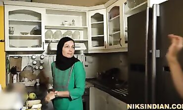 Bhaijaan: Ek Baar Aur Nanga Kar Ke Chod Do