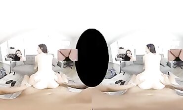 Jazmin Luv Gets Creampied During Her First VR Audition