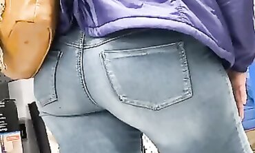 Spanish Milf With A Monstrous Big Ass