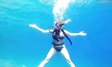 Chubby Croatian Brunette Gets Wet Underwater on a Yacht
