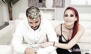 Amateur Couple Cuckold Reality: Girlfriend Gets Pounded In Front Of Boyfriend