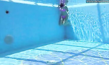 Jessica Lincoln Swims Nude in the Pool