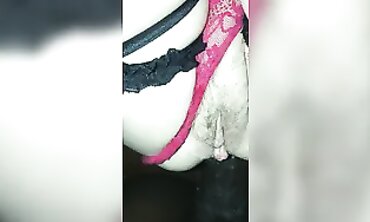 POV: MommaScarlet Gets Her Ass Pulverized on Christmas