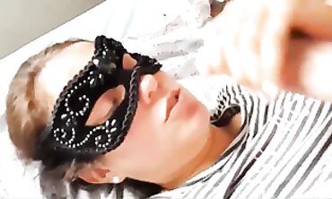 Mamma Italiana Spompina un Ragazzo in Amatore
