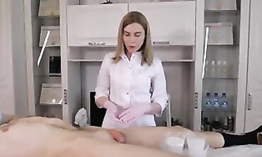 Russian MILF Gives a Handjob Lesson