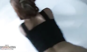 MILF Blondin Fickt Sohn-Lehrer bei Hausbesuch POV