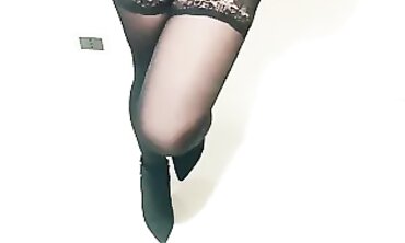 Italian Cougar Mom Pisses on Face in Heels and Pantyhose