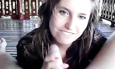 Magnificent Plumper Sex Addict POV Blowjob