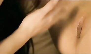 Silvie Luca and Jesie Jones Share Lesbian Cunnilingus and Fingering