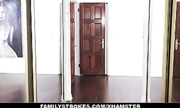 Experienced Stepsister Vanna Bardot Fucks Younger Stud