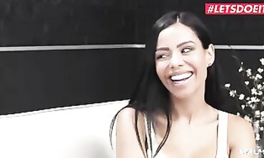 Thick Colombian Canela Skin Gets Rough Interracial Anal
