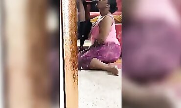 All Mouth Ebony Cougar