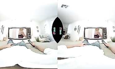 VRHUSH: Elizabeth Jolie & Briana Banks Step Mom Threesome