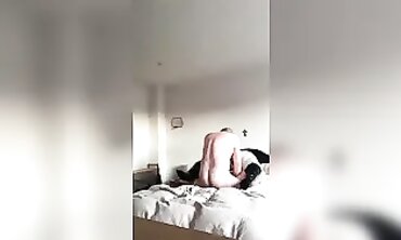 British Mature Slutwife Gets Barebacked
