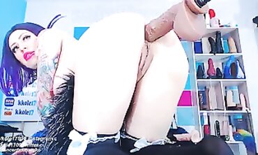 Karla Krams Showcases Her Tattooed Latina Booty