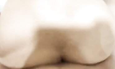 Asian Amateur Lunchtime Hookup