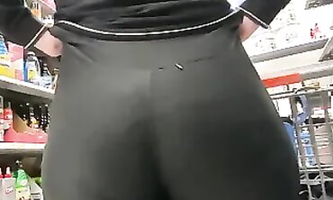 Big Ass MILF
